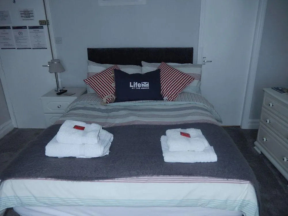 Etherleigh Guest House Bridlington 3*,
